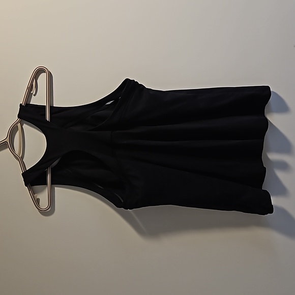 Black Workout Tank Top - Picture 2 of 5